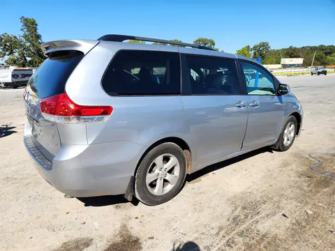 2014 Toyota Sienna Le VIN 5TDKK3DC4ES500353 фото 3