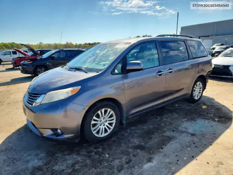 5TDYK3DC5ES454543 — 2014 Toyota Sienna, Задняя часть, фото до ремонта