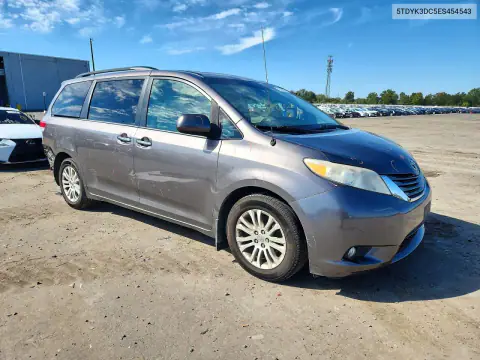 5TDYK3DC5ES454543 — 2014 Toyota Sienna, фото 4 с аукциона Copart, Задняя часть