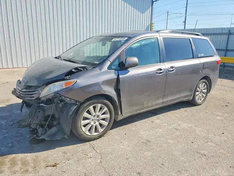 5TDDK3DC6FS113538 — 2015 Toyota Sienna, Передняя часть (Front End), фото до ремонта
