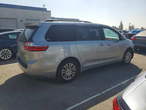 2015 Toyota Sienna VIN 5TDYK3DCXFS543543 фото 3