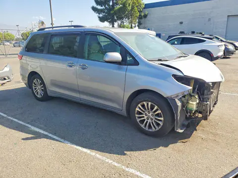 2015 Toyota Sienna VIN 5TDYK3DCXFS543543 фото 4