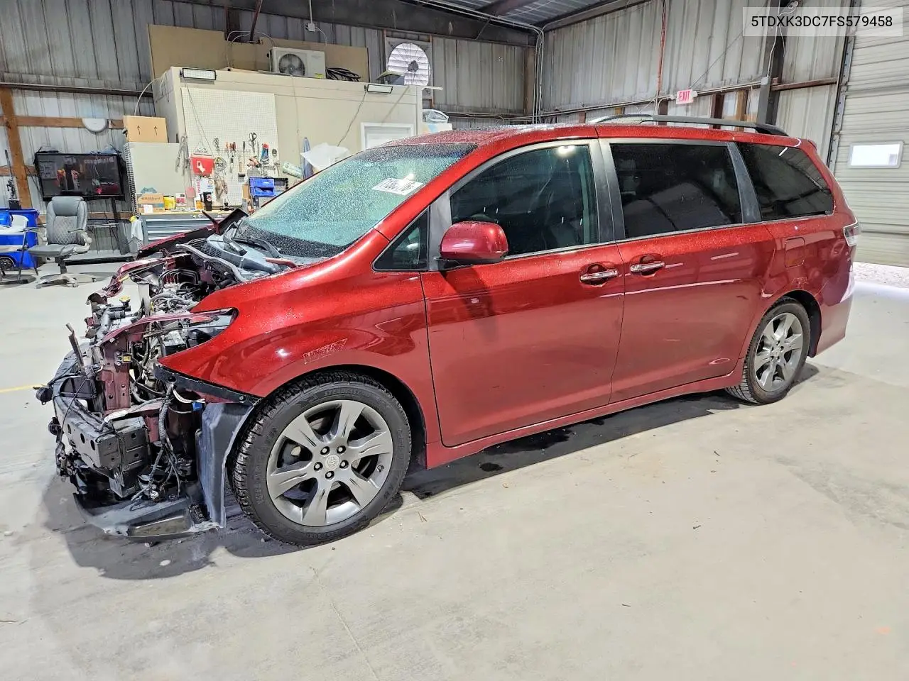 2015 Toyota Sienna Sport VIN 5TDXK3DC7FS579458 фото 1