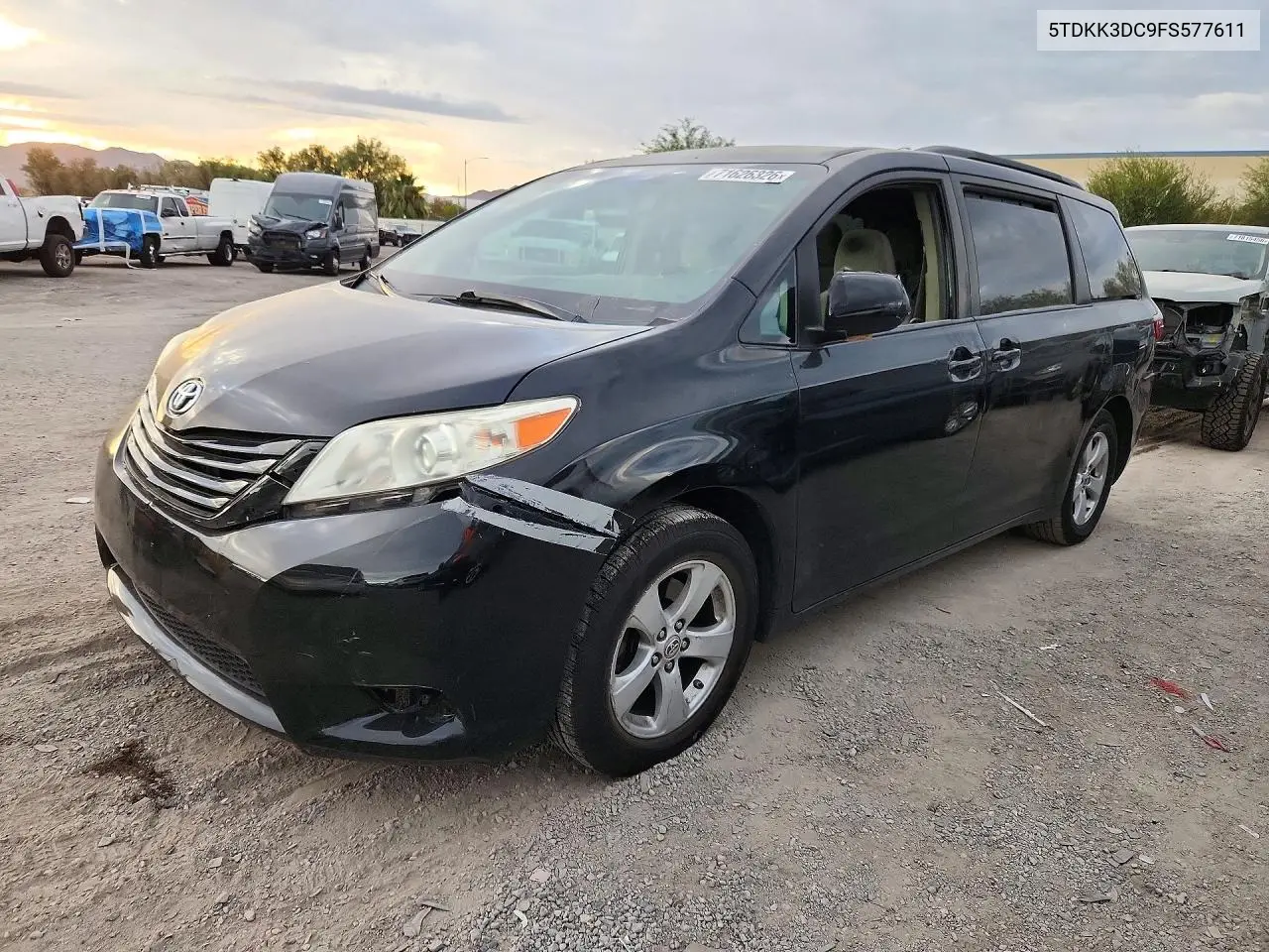 2015 Toyota Sienna Le VIN 5TDKK3DC9FS577611 фото 1
