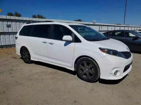 2016 Toyota Sienna VIN 5TDXK3DC1GS710207 фото 4