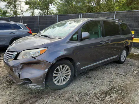 5TDYZ3DCXHS792276 — 2017 Toyota Sienna, Передняя часть (Front End), фото до ремонта