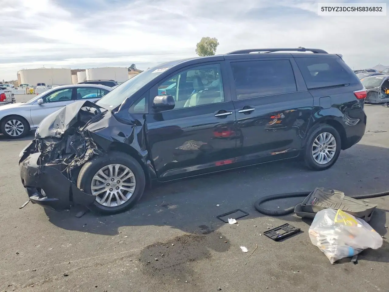 2017 Toyota Sienna Xle Premium 8-Passenger VIN 5TDYZ3DC5HS836832 фото 1