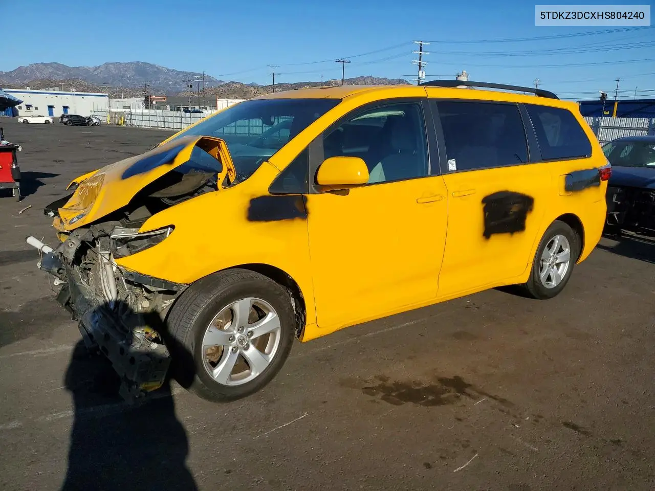 2017 Toyota Sienna Le VIN 5TDKZ3DCXHS804240 фото 1