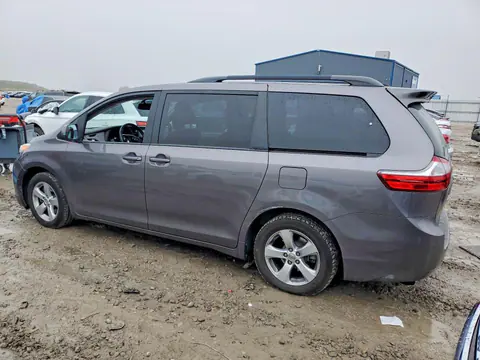 2017 Toyota Sienna VIN 5TDKZ3DC2HS899215 фото 2