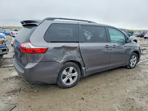 2017 Toyota Sienna VIN 5TDKZ3DC2HS899215 фото 3