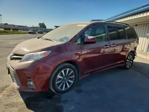 5TDDZ3DC3JS196219 — 2018 Toyota Sienna, Задняя часть (Rear End), фото до ремонта