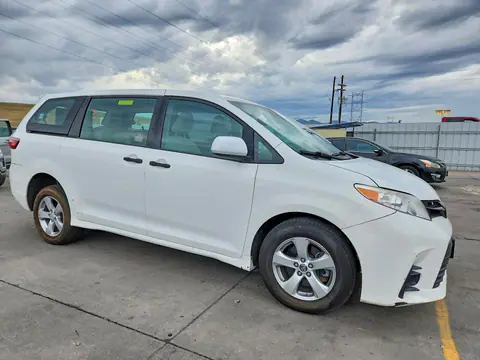 2018 Toyota Sienna VIN 5TDZZ3DCXJS948696 фото 4