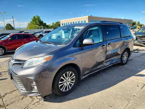 5TDYZ3DC9JS928399 — 2018 Toyota Sienna, Боковая часть (Side), фото до ремонта