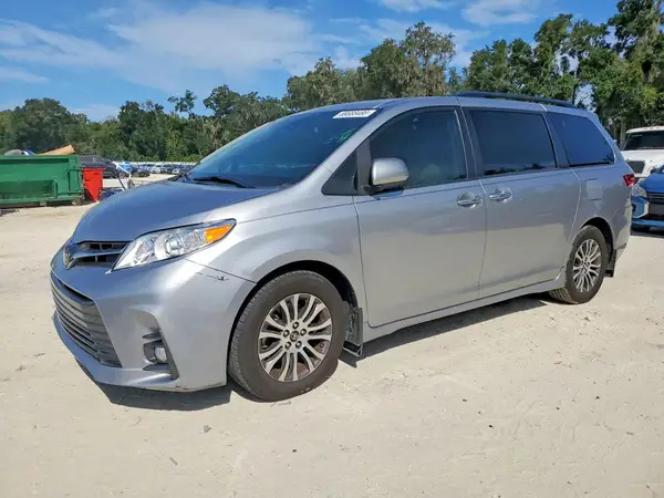 5TDYZ3DC4JS904432 — 2018 Toyota Sienna, Боковая часть (Side), фото до ремонта
