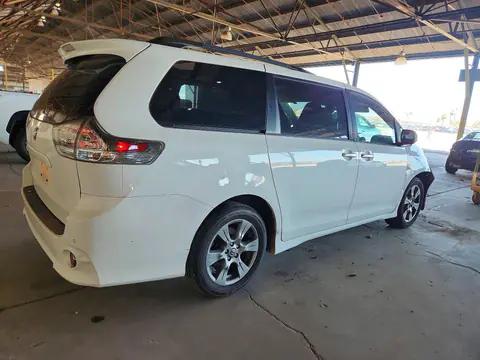 2019 Toyota Sienna VIN 5TDEZ3DCXKS219405 фото 3