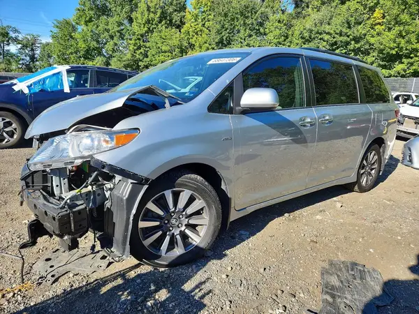 5TDDZ3DC3KS220293 — 2019 Toyota Sienna, Передняя часть (Front End), фото до ремонта