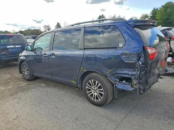 5TDYZ3DC7KS003315 — 2019 Toyota Sienna, фото 2 с аукциона Copart 28.09.2026, Задняя часть