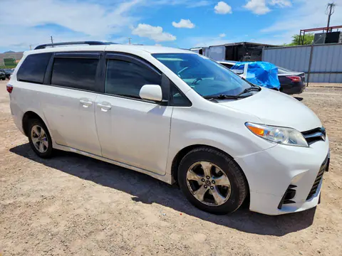 2020 Toyota Sienna VIN 5TDKZ3DC8LS051543 фото 4