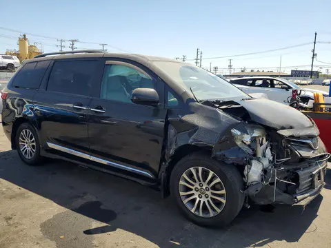 2020 Toyota Sienna VIN 5TDYZ3DC7LS036901 фото 4