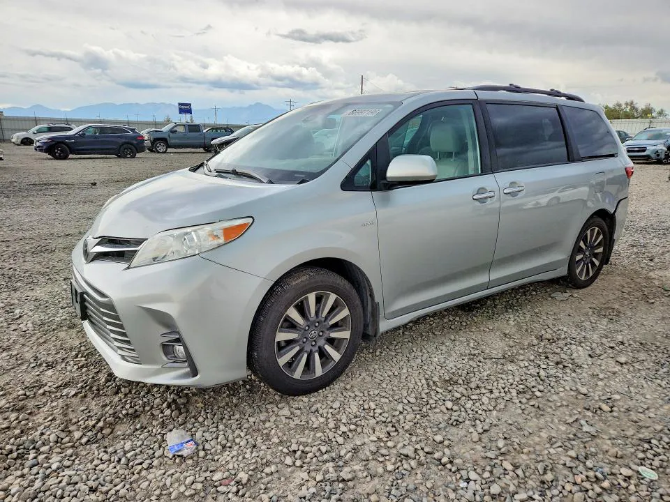 2020 Toyota Sienna VIN 5TDDZ3DC6LS231404 фото 1