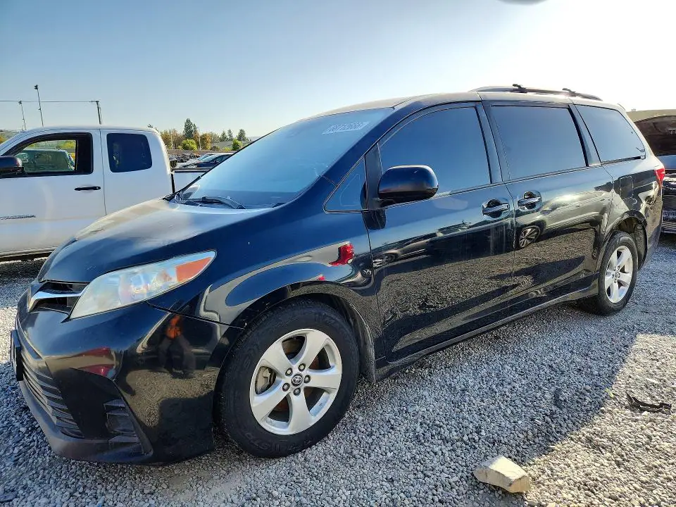 5TDKZ3DC5LS045361 Toyota Sienna 2020 — повреждение Ходовая часть, фото до ремонта