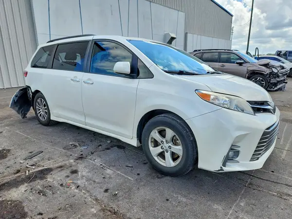 5TDYZ3DC4LS086736 — 2020 Toyota Sienna, фото 4 с аукциона Copart, Задняя часть