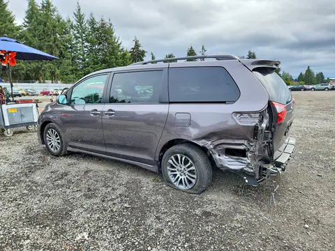 2020 Toyota Sienna VIN 5TDYZ3DC7LS078047 фото 2