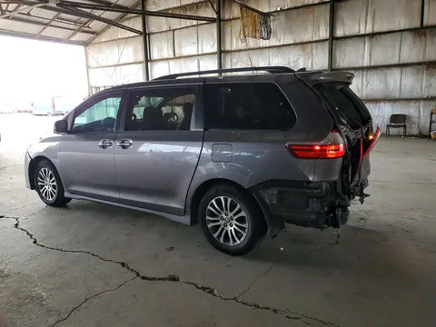 2020 Toyota Sienna VIN 5TDYZ3DC8LS062357 фото 2