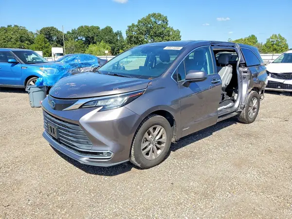 5TDYSKFC4MS007398 — 2021 Toyota Sienna, Задняя часть (Rear End), фото до ремонта