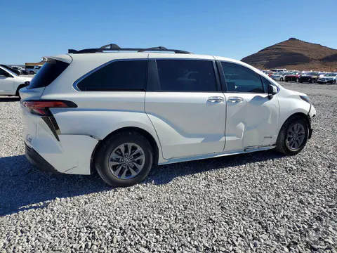 2021 Toyota Sienna VIN 5TDJRKEC7MS053564 фото 3
