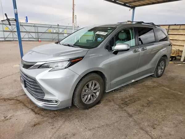 5TDYRKEC8MS062899 — 2021 Toyota Sienna, Подтопление (Water/Flood), фото до ремонта