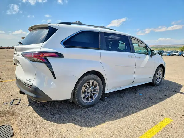 5TDKSKFC1MS032104 — 2021 Toyota Sienna, фото 3 с аукциона Copart 28.09.2026, Боковая часть