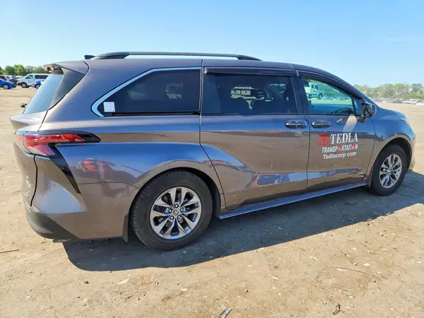 5TDKRKEC5MS033916 — 2021 Toyota Sienna, фото 3 с аукциона Copart, Задняя часть