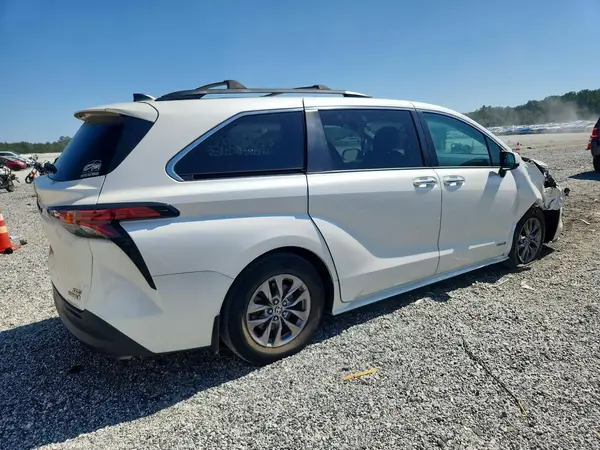 5TDYRKEC9MS019690 — 2021 Toyota Sienna, фото 3 с аукциона Copart 05.10.2026, Передняя часть