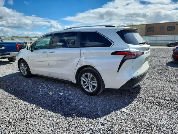 5TDZRKEC1MS054079 — 2021 Toyota Sienna, фото 2 с аукциона Copart, Град