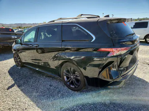 2021 Toyota Sienna VIN 5TDXRKECXMS041175 фото 2