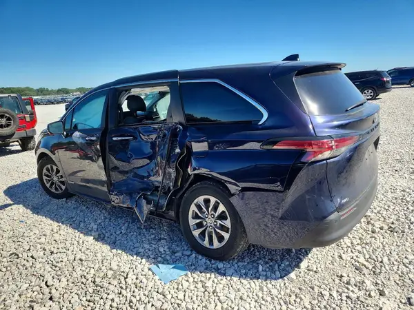 5TDYSKFC1MS005771 — 2021 Toyota Sienna, фото 2 с аукциона Copart, Боковая часть