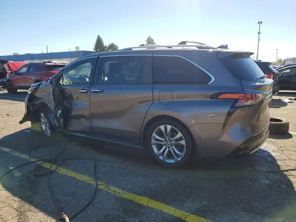 5TDERKEC6MS012926 — 2021 Toyota Sienna, фото 2 с аукциона Copart, Передняя часть