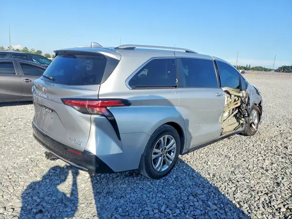 5TDESKFC7MS007642 — 2021 Toyota Sienna, фото 3 с аукциона Copart 02.10.2026, Боковая часть