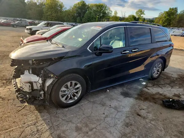 5TDJSKFC2NS068140 — 2022 Toyota Sienna, Передняя часть (Front End), фото до ремонта