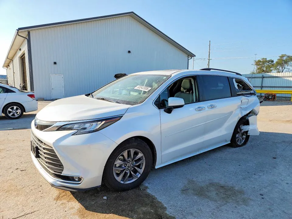 2023 Toyota Sienna VIN 5TDJRKEC2PS173311 фото 1