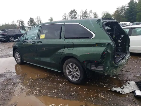 5TDKSKFC8PS092627 — 2023 Toyota Sienna, фото 2 с аукциона Copart, Передняя часть
