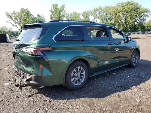 5TDKRKEC6RS219147 — 2024 Toyota Sienna, фото 3 с аукциона Copart 02.10.2026, Пожар