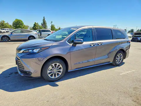 5TDKRKEC5RS202887 — 2024 Toyota Sienna, Задняя часть (Rear End), фото до ремонта