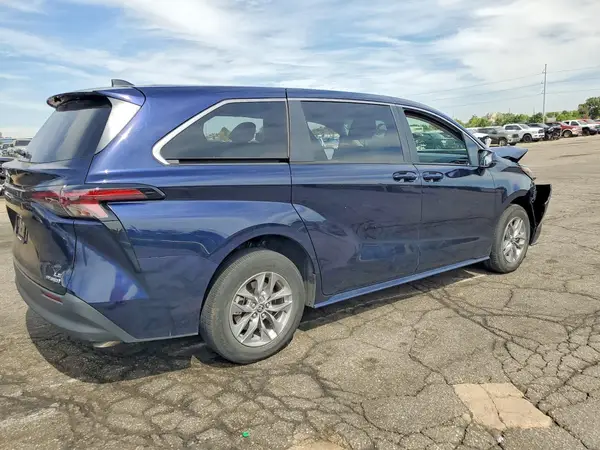 5TDKSKFC6RS147840 — 2024 Toyota Sienna, фото 3 с аукциона Copart, Передняя часть