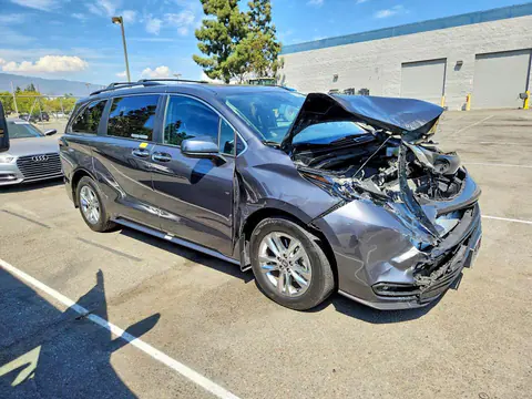 2025 Toyota Sienna VIN 5TDJRKECXSS288327 фото 4