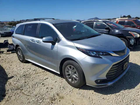 2025 Toyota Sienna VIN 5TDYSKFCXSS190660 фото 4