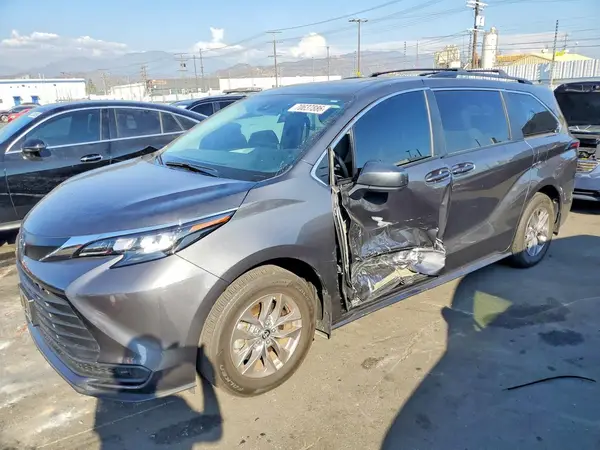 5TDBRKEC2SS264253 — 2025 Toyota Sienna, Боковая часть (Side), фото до ремонта