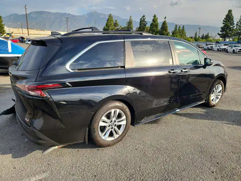 2026 Toyota Sienna VIN 5TDYRKEC6TS333120 фото 3