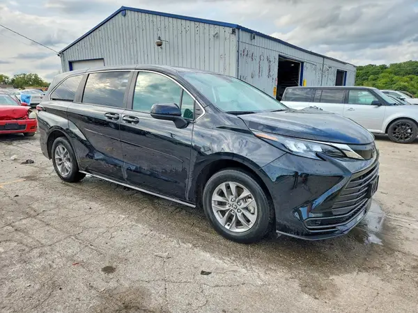 5TDKSKFC8TS232833 — 2026 Toyota Sienna, фото 4 с аукциона Copart, Боковая часть